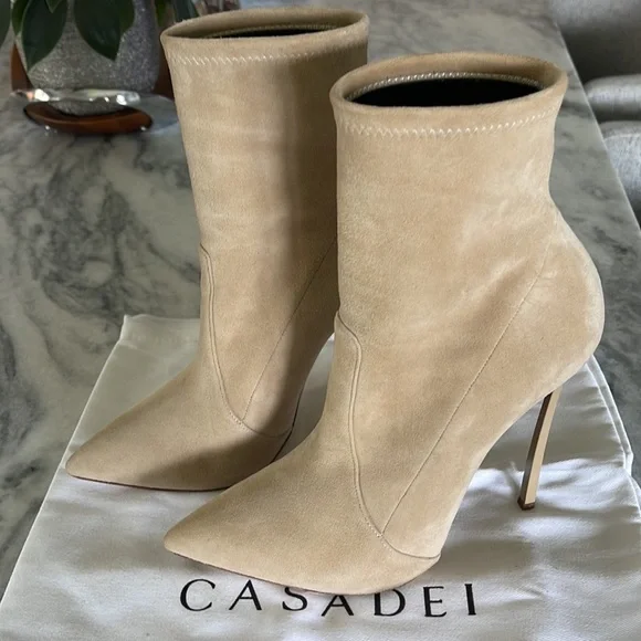 CASADEI Blade pointed-toe ankle boots size 37 1/2 - Picture 5 of 10